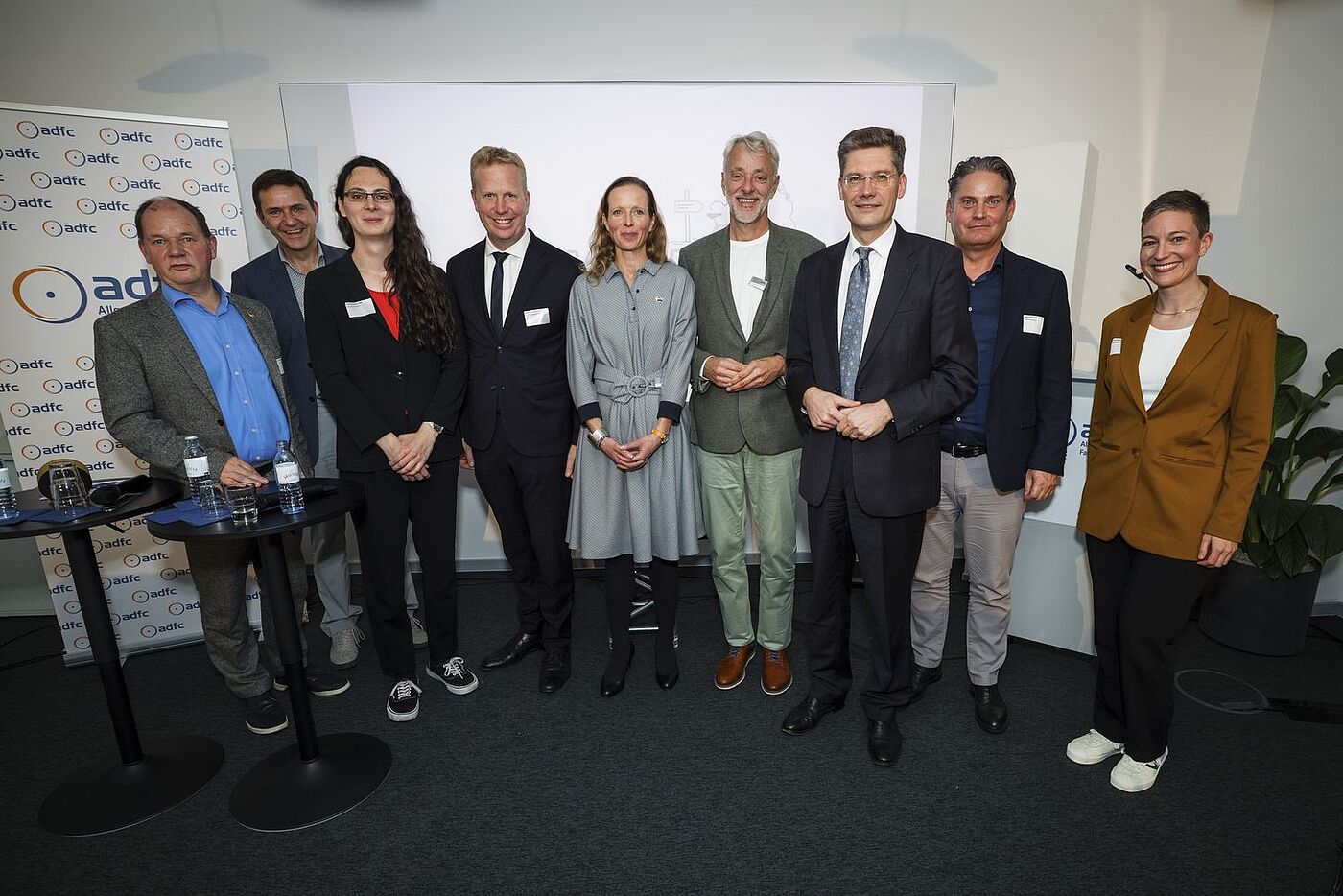 Gruppenbild ADFC-Einweihungsempfang Gruppenbild ADFC-Einweihungsempfang